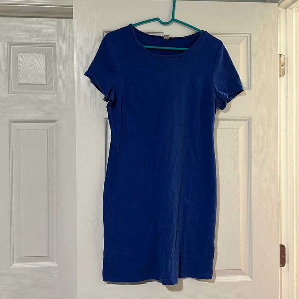 Short sleeved dress